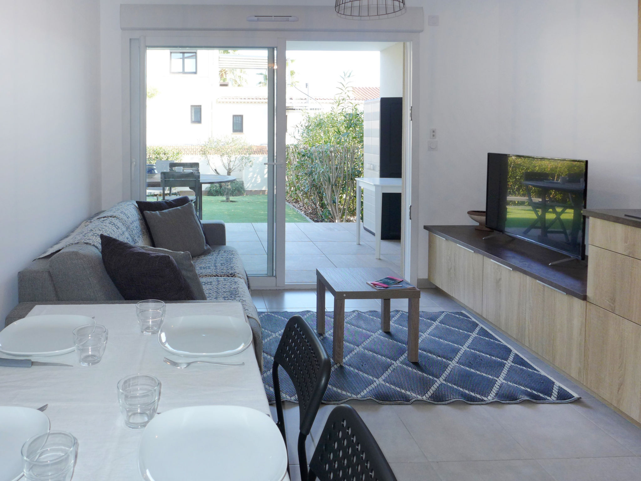 Photo 3 - Appartement de 2 chambres à Fréjus avec piscine et vues à la mer