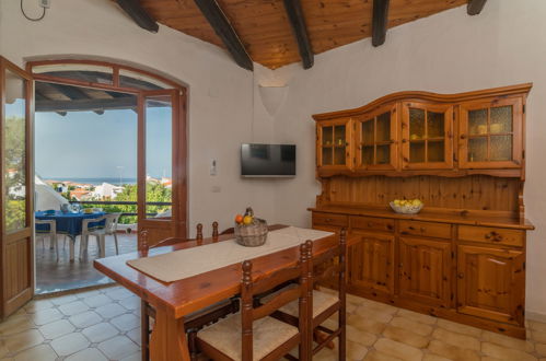 Foto 8 - Haus mit 1 Schlafzimmer in Valledoria mit garten und blick aufs meer