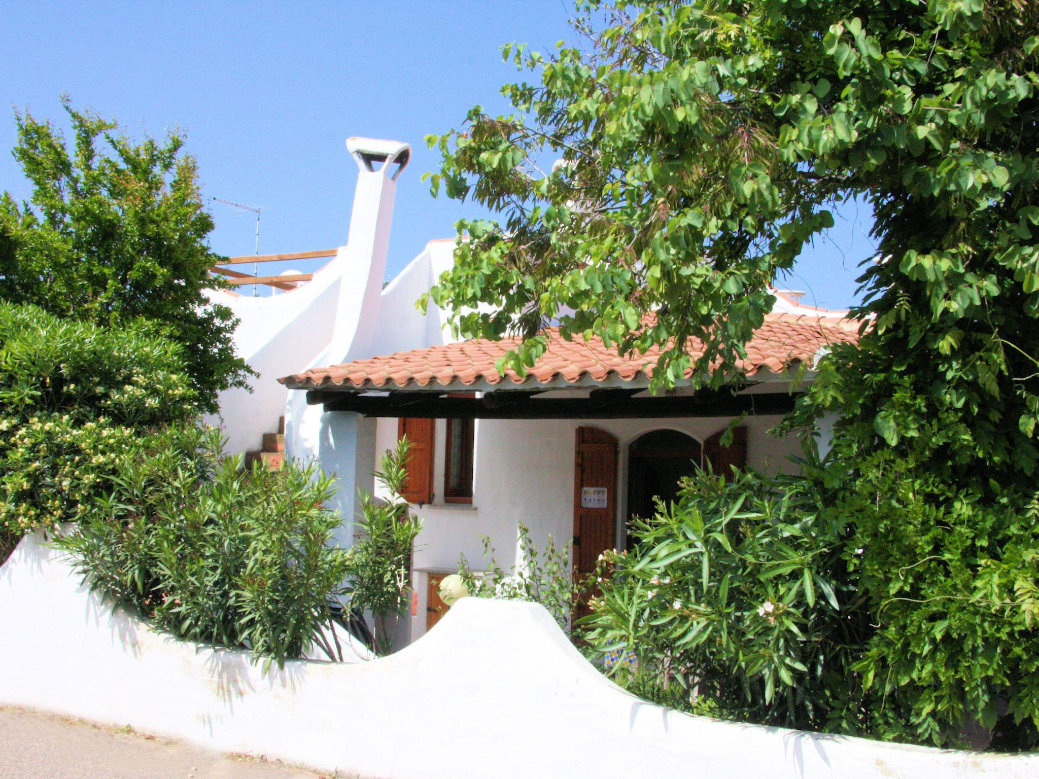 Photo 20 - 1 bedroom House in Valledoria with garden and sea view