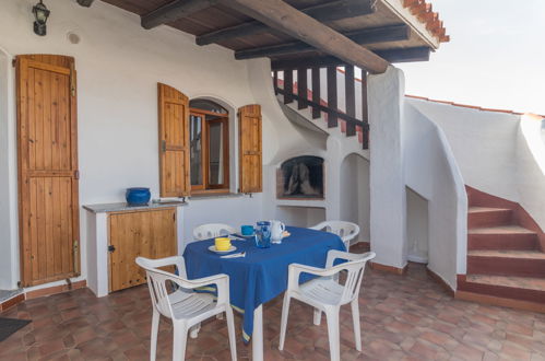 Foto 15 - Casa de 1 habitación en Valledoria con jardín y vistas al mar
