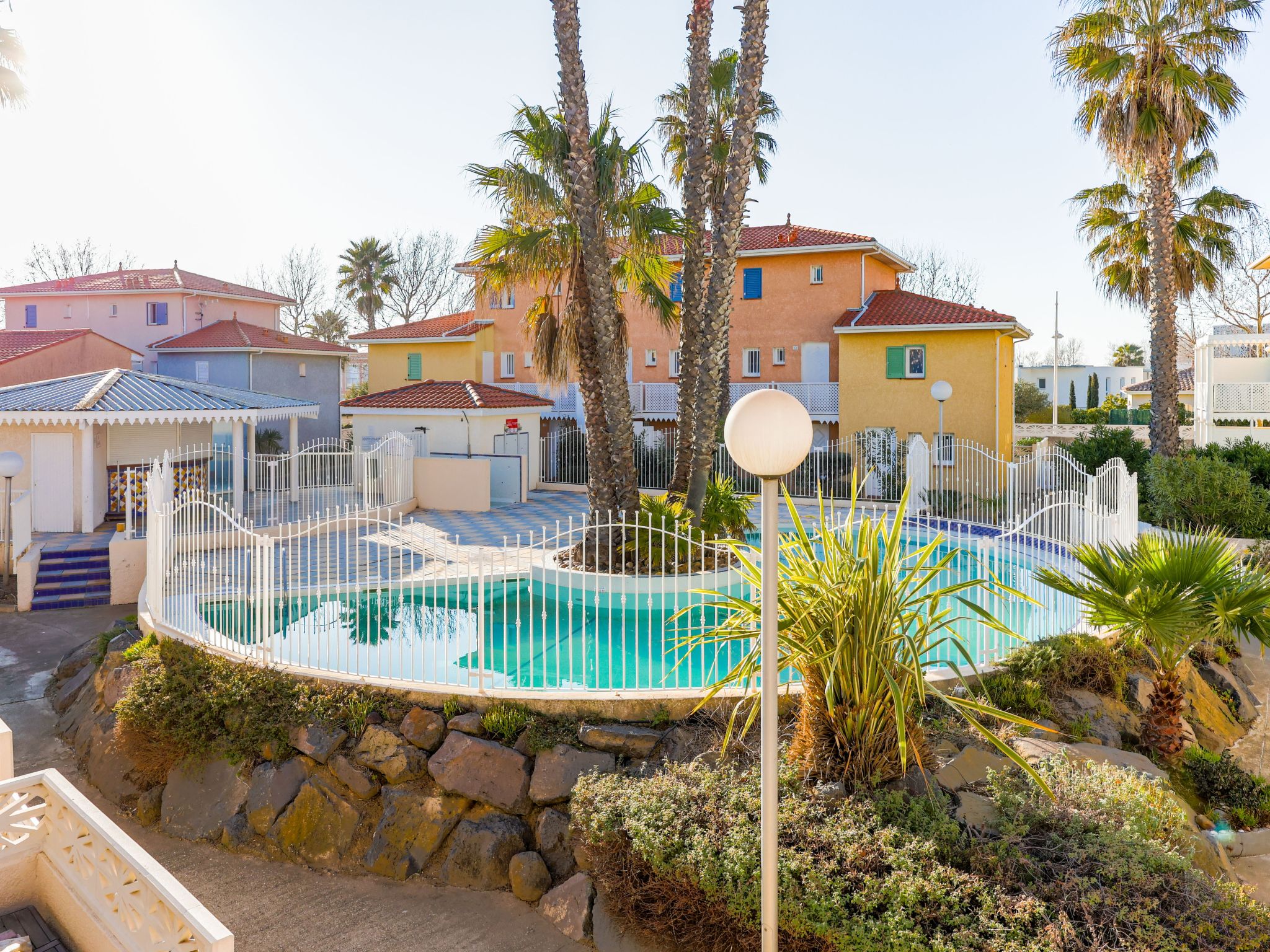 Foto 1 - Casa de 2 habitaciones en Agde con piscina y vistas al mar