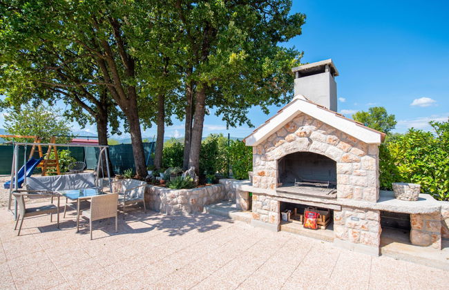 Casa de 6 quartos em Proložac com piscina privada e jardim - Foto 29
