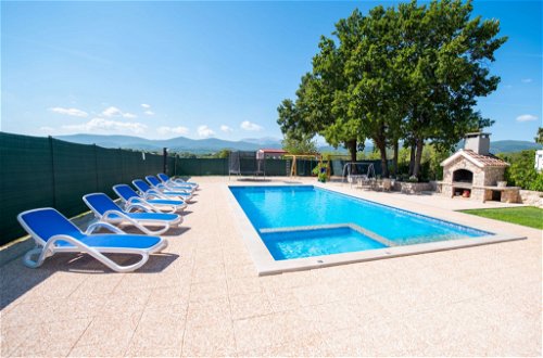 Foto 24 - Casa de 5 habitaciones en Proložac con piscina privada y terraza