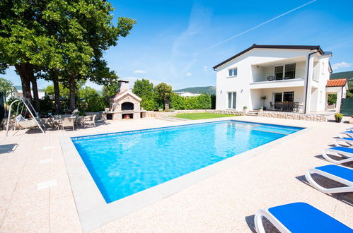 Photo 1 - Maison de 5 chambres à Proložac avec piscine privée et terrasse