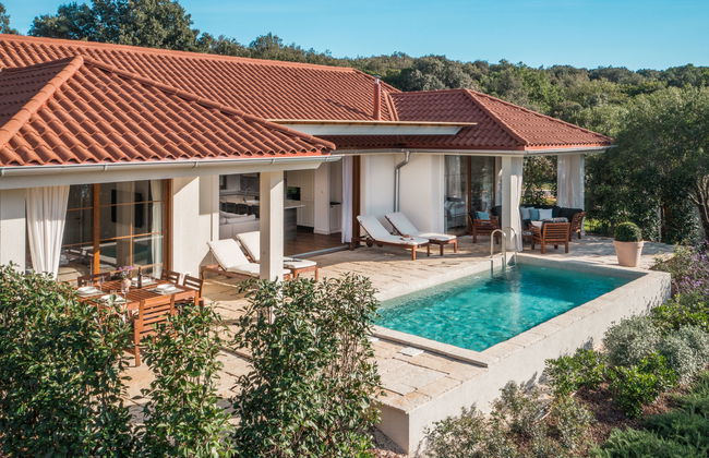 Casa de 3 quartos em Bale com piscina privada e jardim - Foto 10