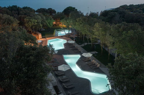 Photo 26 - Maison de 2 chambres à Bale avec piscine privée et vues à la mer