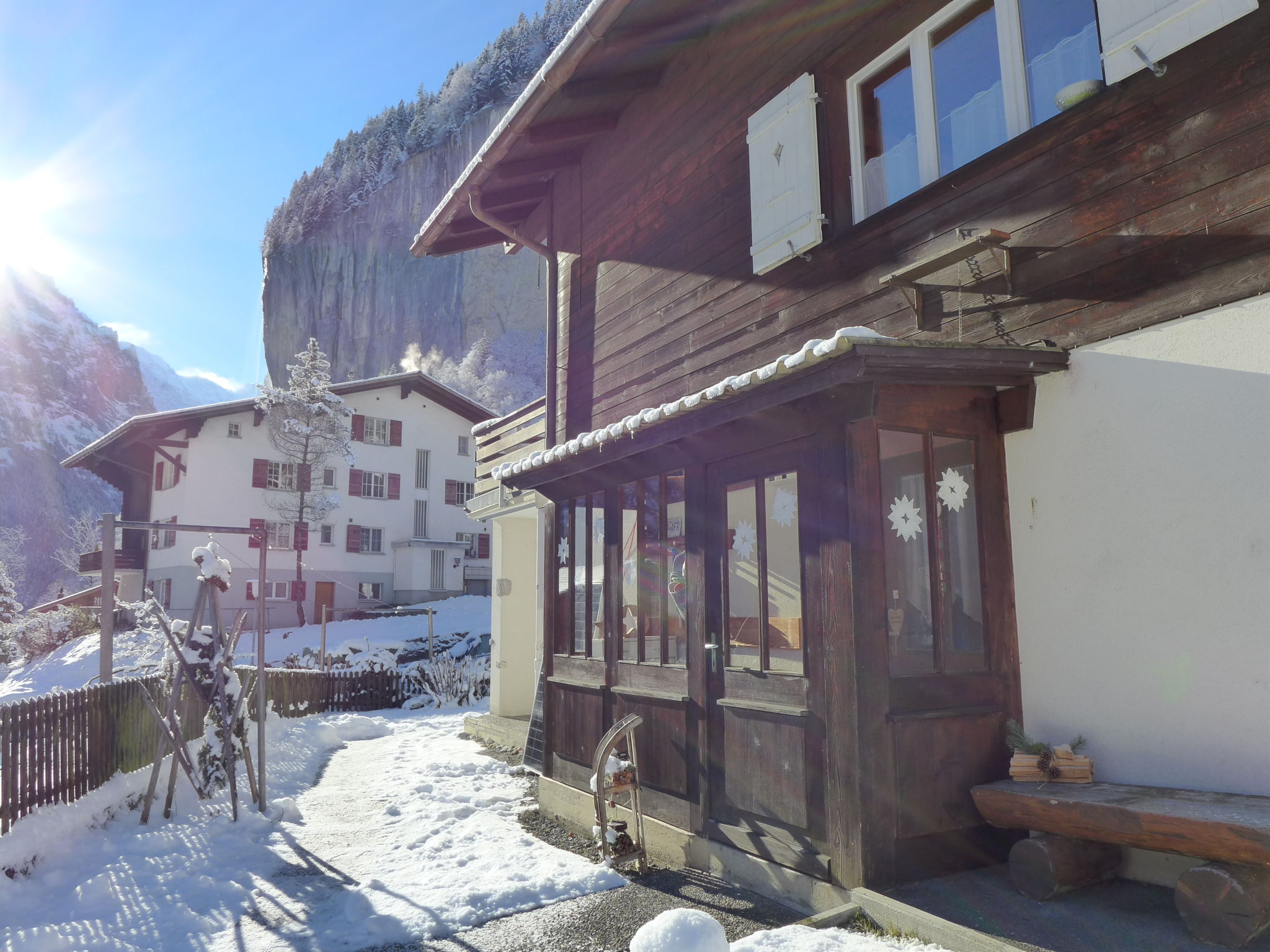 Foto 24 - Apartamento de 1 quarto em Lauterbrunnen com jardim e terraço