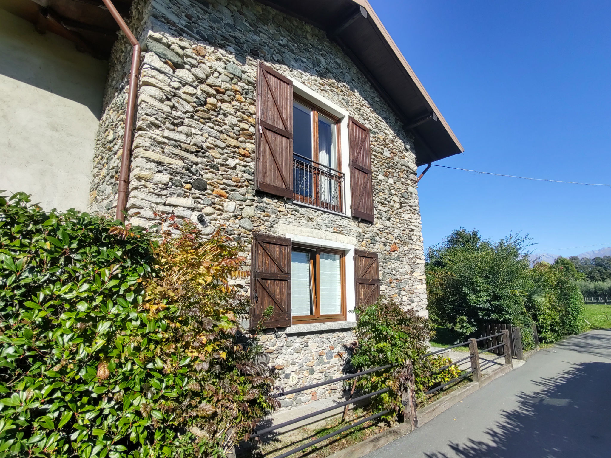 Photo 26 - Appartement de 2 chambres à Gravedona ed Uniti avec jardin et vues sur la montagne