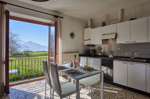 Photo 10 - 2 bedroom Apartment in Gravedona ed Uniti with garden and mountain view