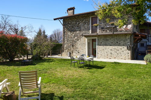 Photo 27 - Appartement de 2 chambres à Gravedona ed Uniti avec jardin et vues sur la montagne