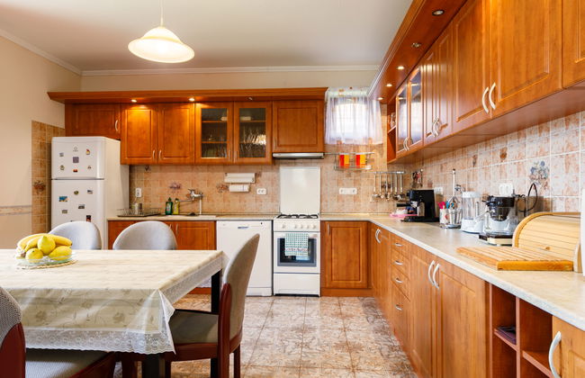 Casa de 5 quartos em Balatonszárszó com piscina privada e jardim - Foto 6