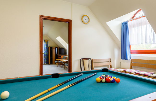 Casa de 5 quartos em Balatonszárszó com piscina privada e jardim - Foto 5