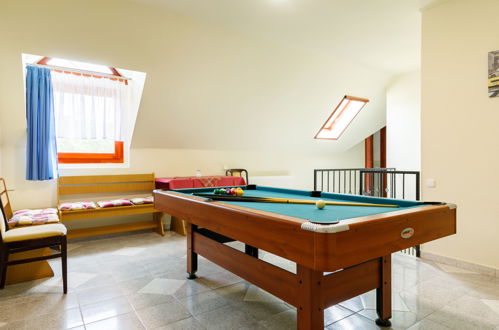 Photo 6 - 4 bedroom House in Balatonszárszó with private pool and garden