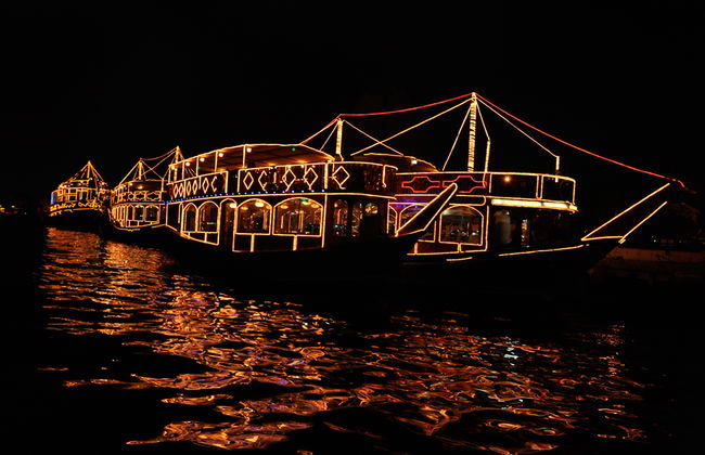 Crucero al atardecer en Dhow - Foto 2