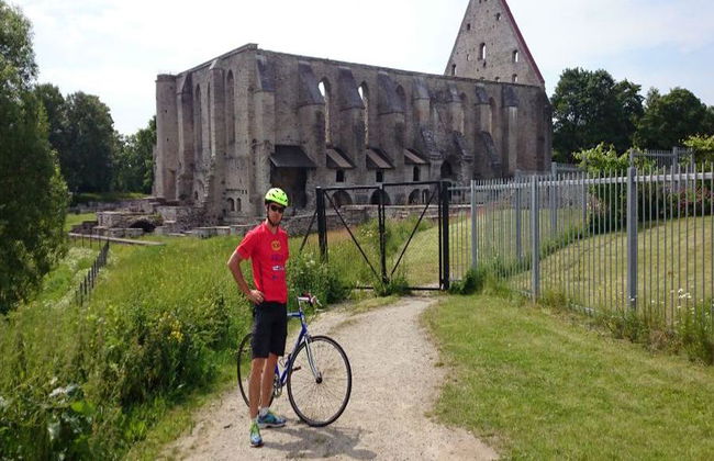 Descubre Tallin - Tour privado en bicicleta - Foto 3