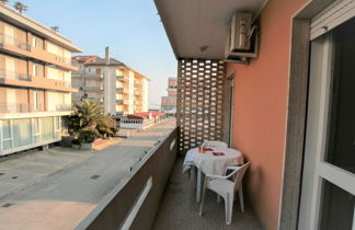 Foto 3 - Apartamento de 2 quartos em Jesolo com vistas do mar