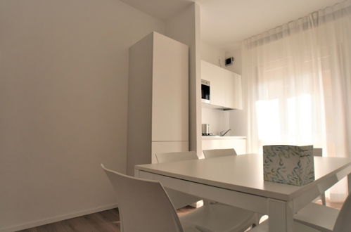 Foto 10 - Appartamento con 2 camere da letto a Jesolo con vista mare