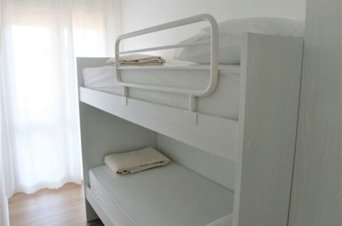 Foto 14 - Apartamento de 2 habitaciones en Jesolo con vistas al mar