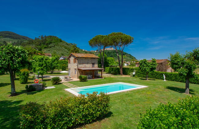 Casa de 3 quartos em Capannori com piscina privada e jardim - Foto 34
