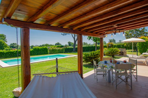 Foto 30 - Haus mit 2 Schlafzimmern in Capannori mit privater pool und garten