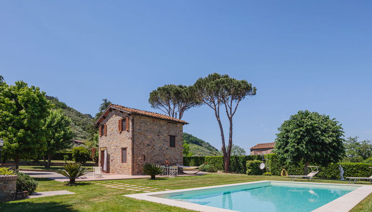 Foto 1 - Casa con 2 camere da letto a Capannori con piscina privata e giardino