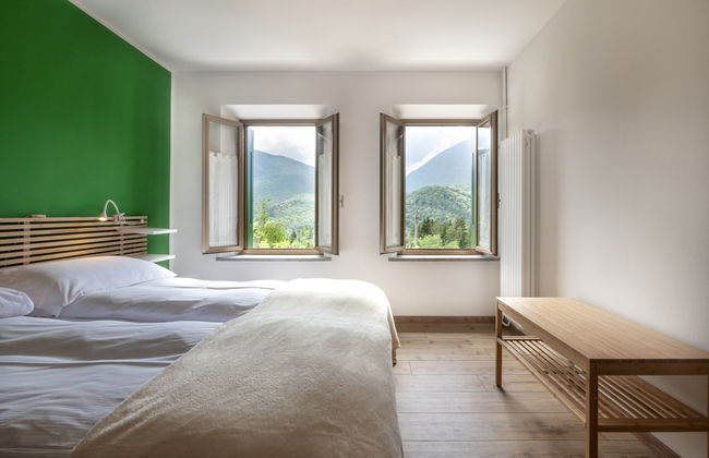 Casa de 4 quartos em Barcis com jardim - Foto 12