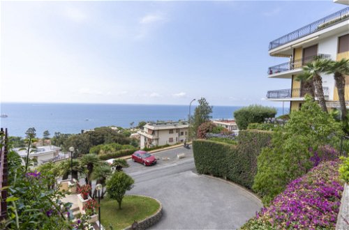 Foto 1 - Apartamento en Sanremo con terraza y vistas al mar
