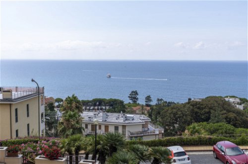Foto 3 - Appartamento a Sanremo con terrazza e vista mare