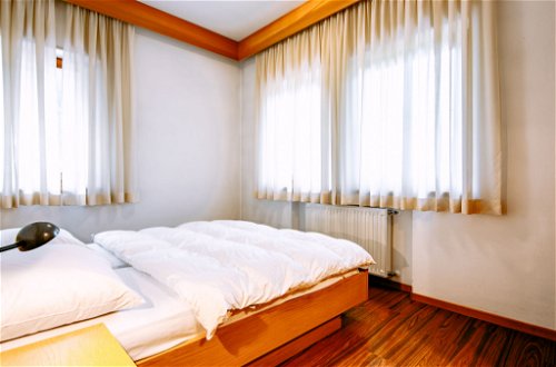 Foto 6 - Appartamento con 3 camere da letto a Mazzin con vista sulle montagne
