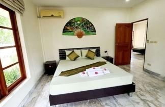 Photo 1 - Welcome to our Oasis The Beautiful Bungalow Green