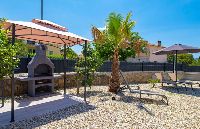 Casa de 5 quartos em Krk com piscina privada e jardim - Foto 13