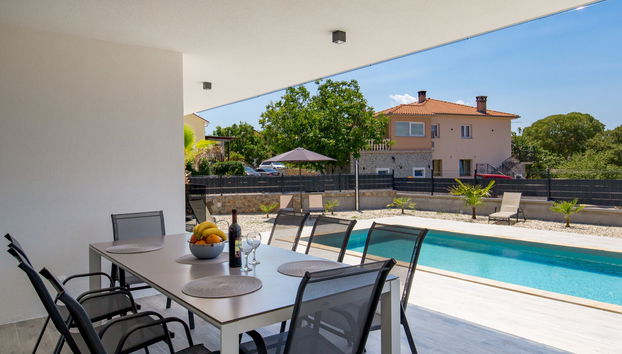 Haus mit 5 Schlafzimmern in Krk mit privater pool und garten - Foto 2