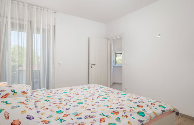 Casa de 5 quartos em Krk com piscina privada e jardim - Foto 27