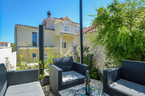 Photo 11 - 4 bedroom House in Skradin with private pool and terrace