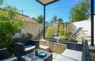 Foto 2 - Casa de 2 quartos em Skradin com piscina privada e terraço