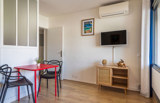 Apartamento de 2 quartos em Hyères com piscina e terraço - Foto 7