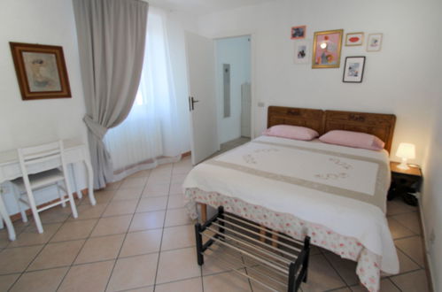Foto 10 - Apartment mit 1 Schlafzimmer in Germignaga mit garten und blick auf die berge