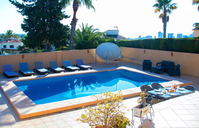 Casa de 3 quartos em Calp com piscina privada e jardim - Foto 17