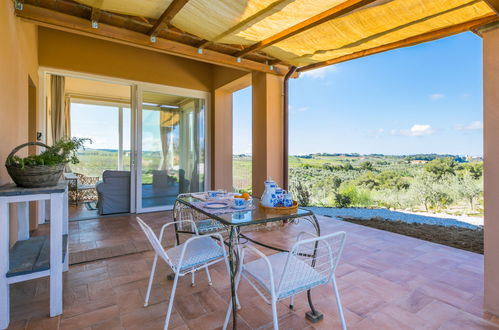 Photo 2 - Maison de 2 chambres à Bibbona avec terrasse et vues à la mer