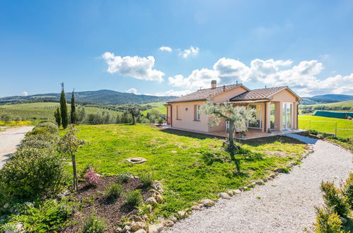 Photo 1 - Maison de 2 chambres à Bibbona avec terrasse et vues à la mer