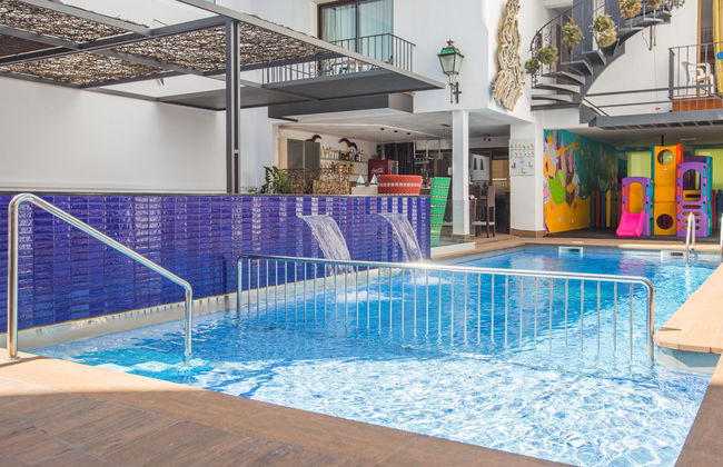 Apartamentos Neptuno Calella - Foto 9