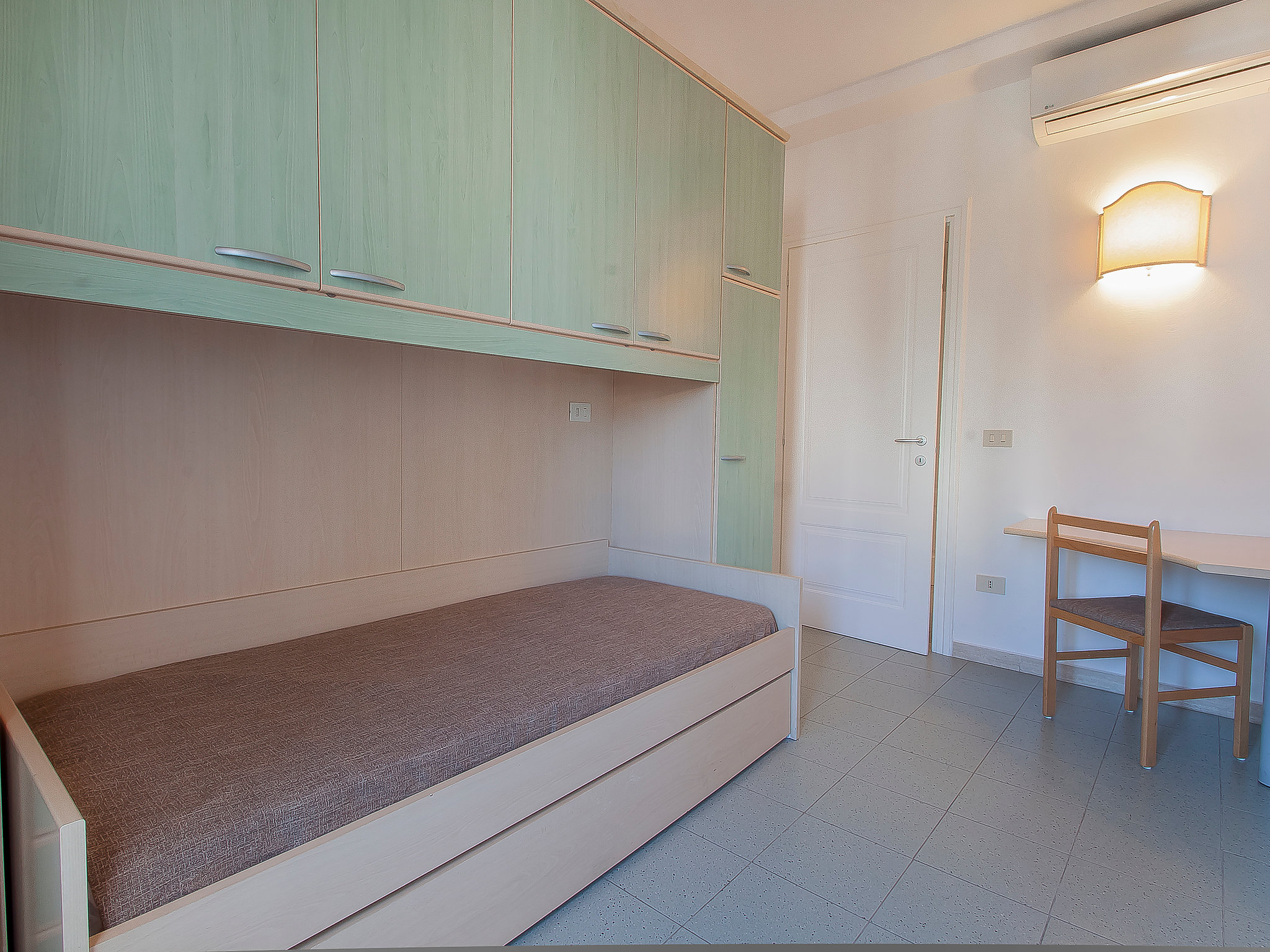 Foto 7 - Apartamento de 2 quartos em San Vincenzo com piscina e jardim