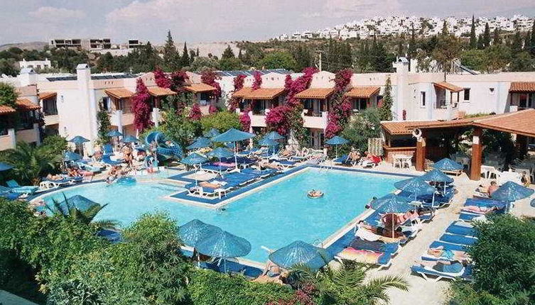 Photo 1 - Summer Garden Suites&Beach Hotel