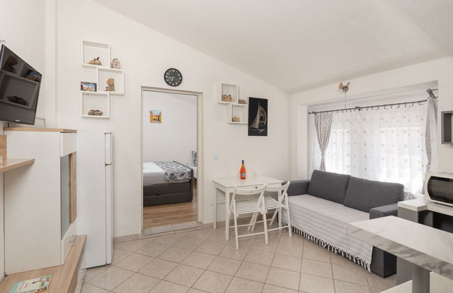 Apartamento de 2 quartos em Obrovac com terraço - Foto 6