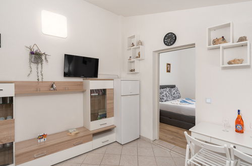 Foto 7 - Appartamento con 1 camera da letto a Obrovac con terrazza