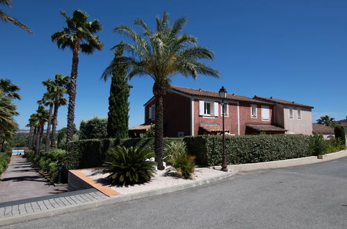 Foto 21 - Haus mit 2 Schlafzimmern in Roquebrune-sur-Argens mit schwimmbad und blick aufs meer