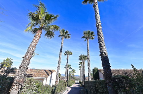 Photo 39 - Maison de 2 chambres à Roquebrune-sur-Argens avec piscine et vues à la mer