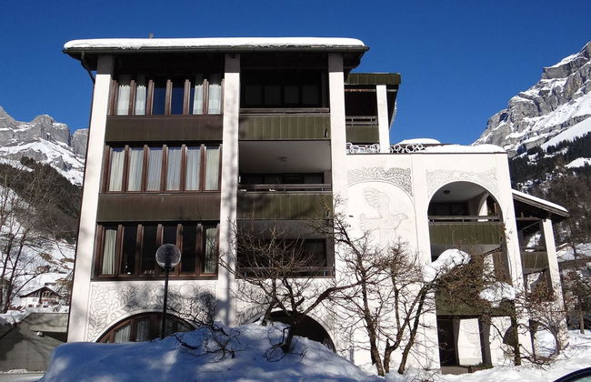 Apartamento de 2 quartos em Engelberg com piscina e sauna - Foto 3