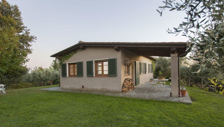 Foto 1 - Casa de 2 quartos em Camaiore com piscina privada e vistas do mar