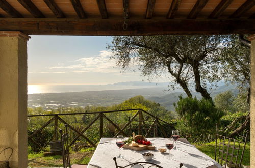 Photo 20 - 2 bedroom House in Camaiore with private pool and garden
